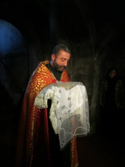 Զորավոր Սուրբ Աստվածածին եկեղեցու հոգևոր հովիվ Տեր Գրիգոր քհն. Գրիգորյանի Ավետման տոնի մաղթանքը | Zoravor Surb Astvatsatsin Ekeghecu Hogevor Hoviv Ter Grigor Qhn. Grigoryani Avetman Toni Maghtanqy