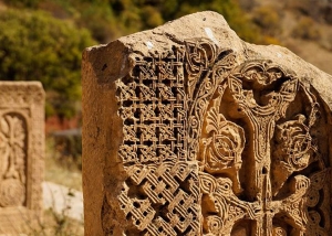 «Միաբա՛ն եղեք, խաղաղությո՛ւն արեք, և խաղաղության ու սիրո Աստվածը թող լինի ձեզ հետ» | Miaban Egheq Khaghaghutyon Areq Ev Khaghaghutyan U Siro Astvatsy Togh Lini Dzez Het